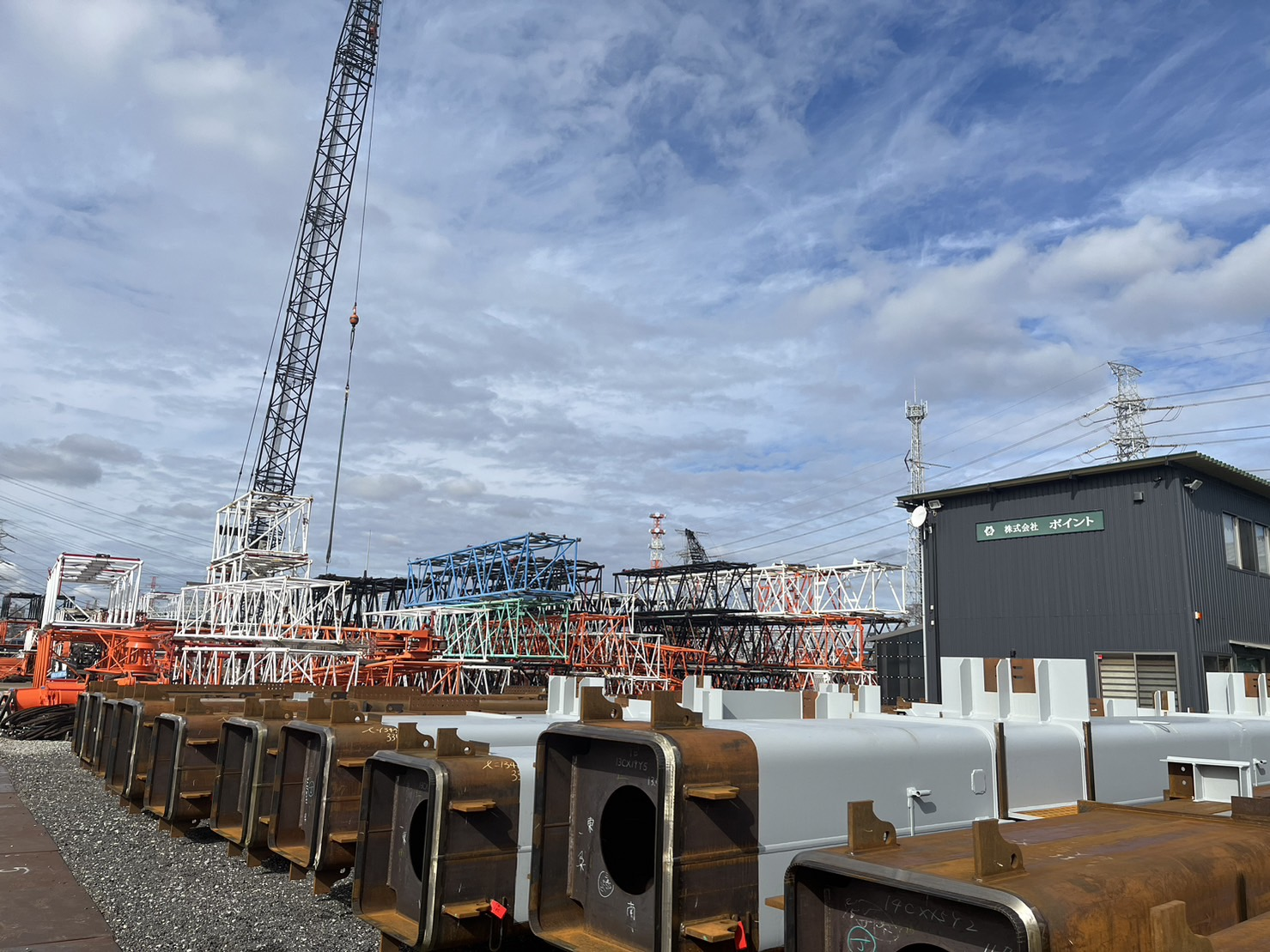 鉄骨柱の一時預かりを始めました